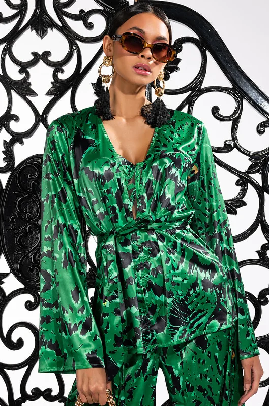 Cozy Look BORN TO BE WILD SATIN BELTED RELAXED BLAZER